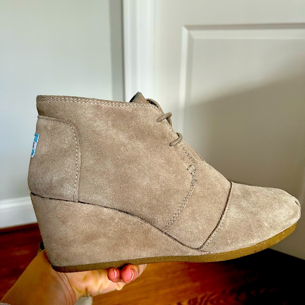 Tom’s wedge booties - Size 8